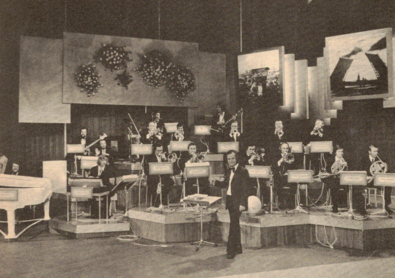 Datei:Orchester Martin Hoffmann.jpg